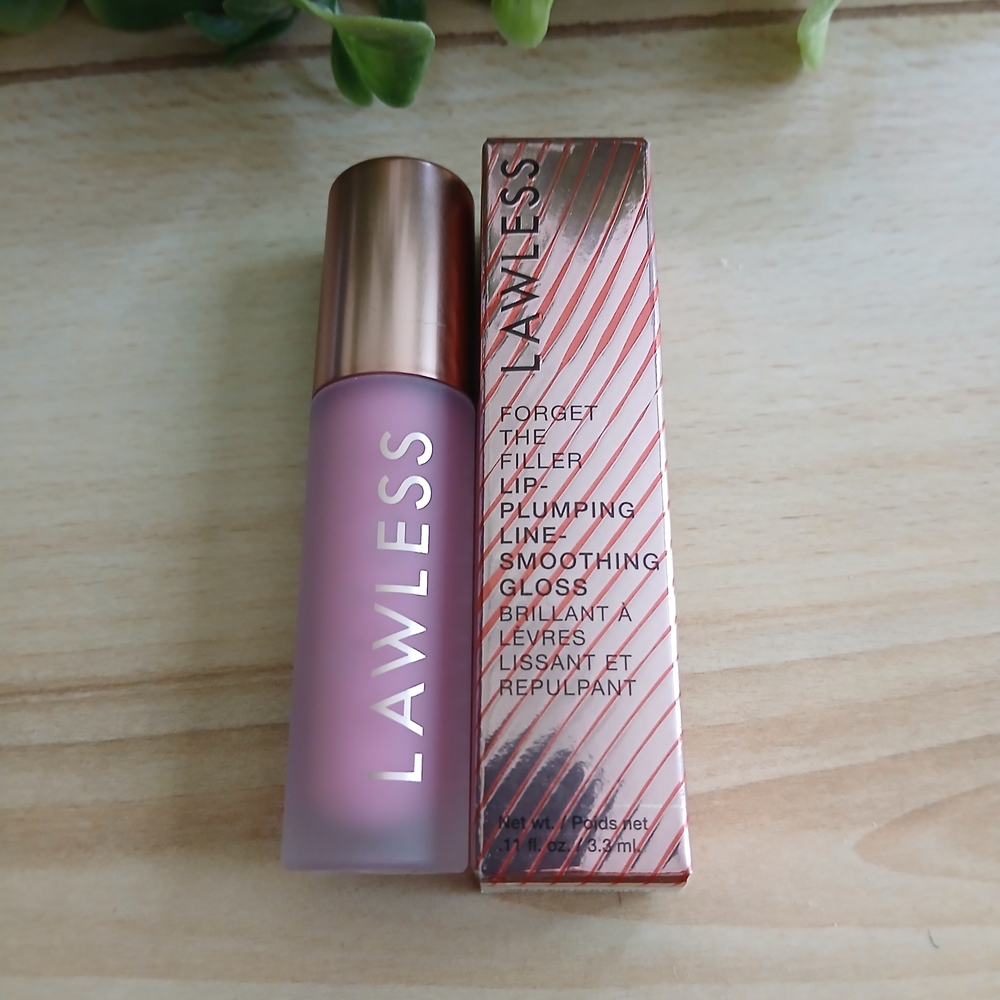 NIB Lawless Daisy Pink Lip Plumping Gloss Full Size - Picture 5 of 5